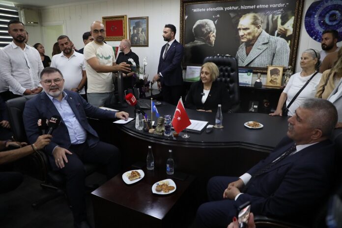 İLK KADIN BAŞKAN